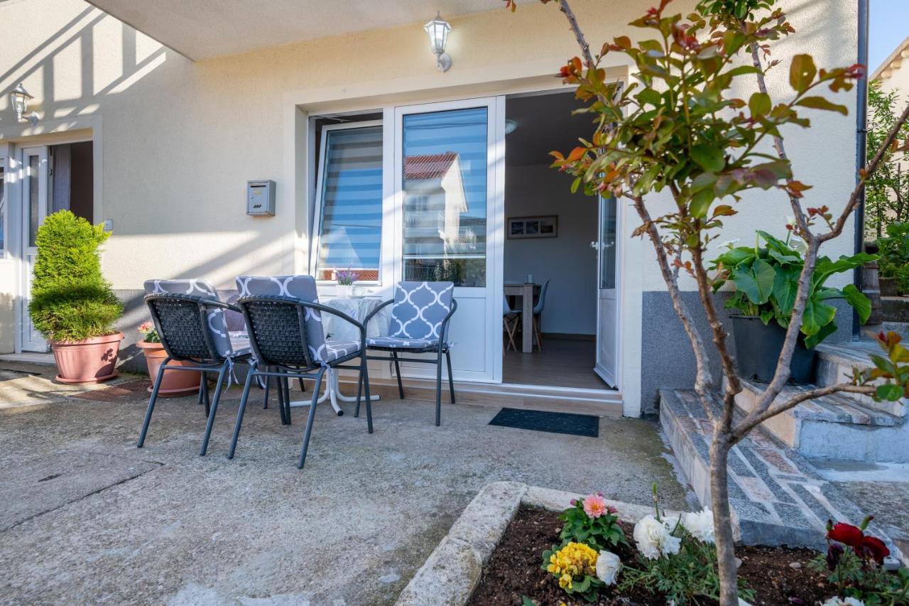 Apartmani Frane Neum Exteriör bild