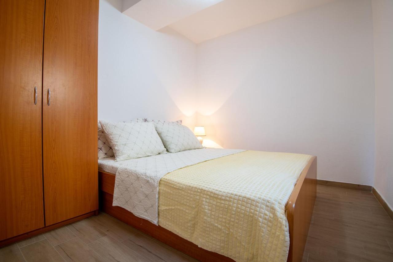 Apartmani Frane Neum Exteriör bild