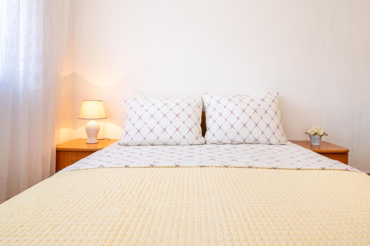 Apartmani Frane Neum Exteriör bild