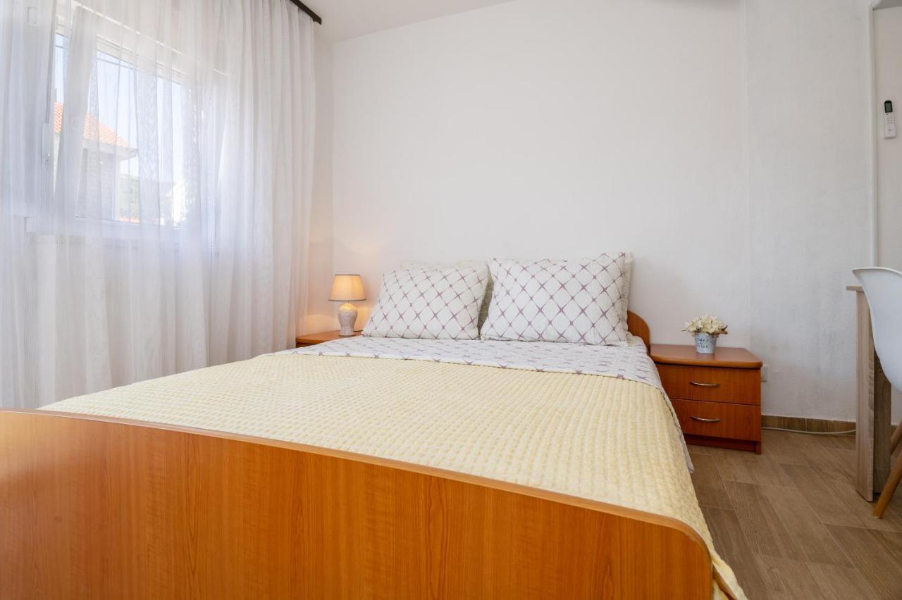 Apartmani Frane Neum Exteriör bild
