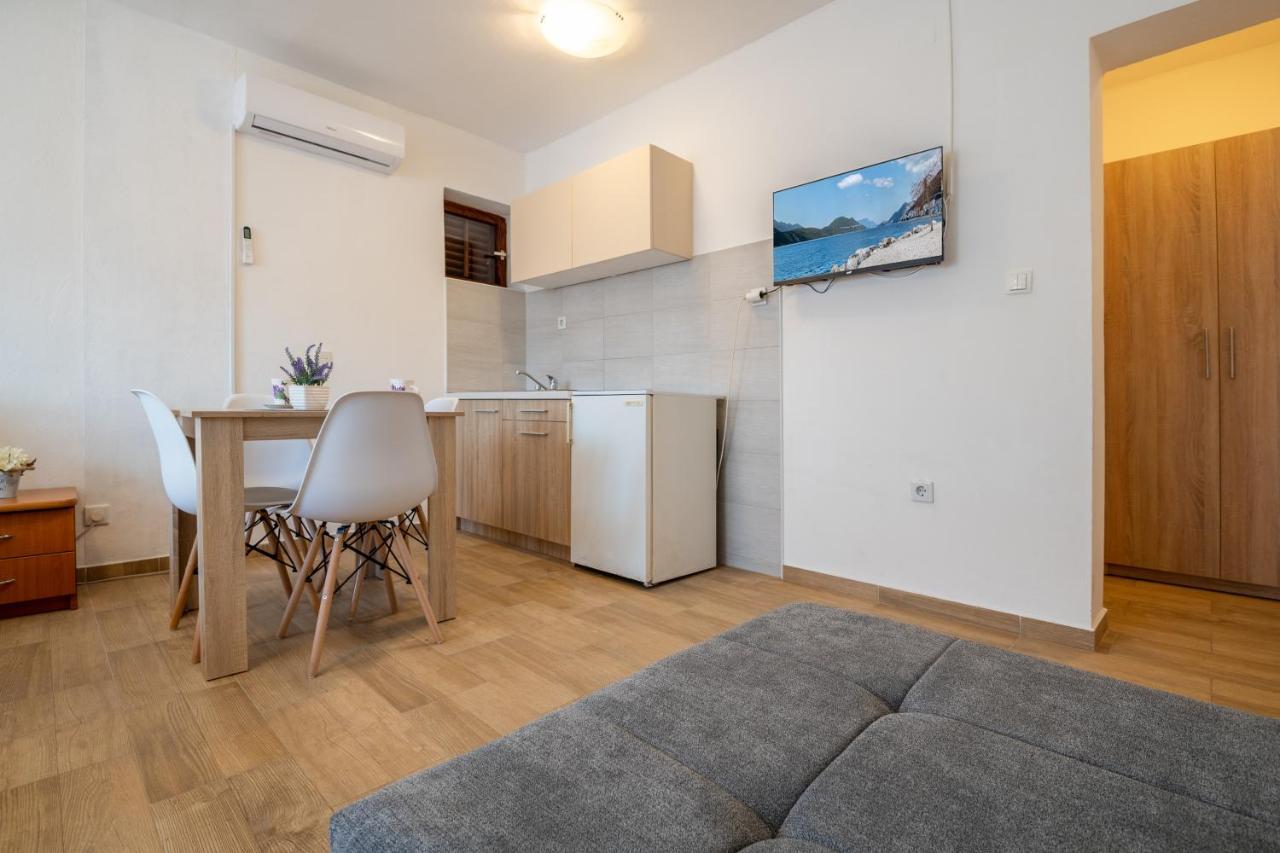 Apartmani Frane Neum Exteriör bild