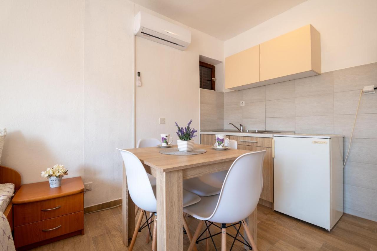 Apartmani Frane Neum Exteriör bild
